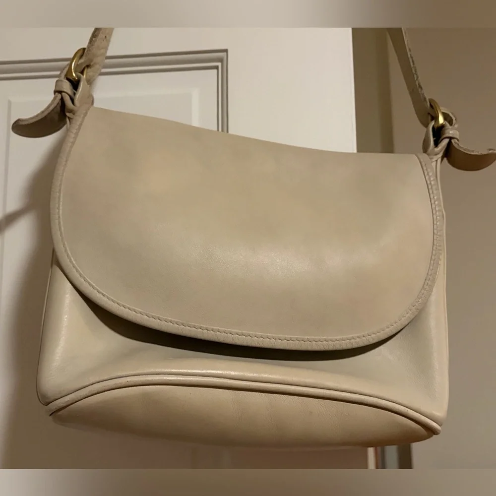 Vintage Coach Ivory Leather Flap Crossbody